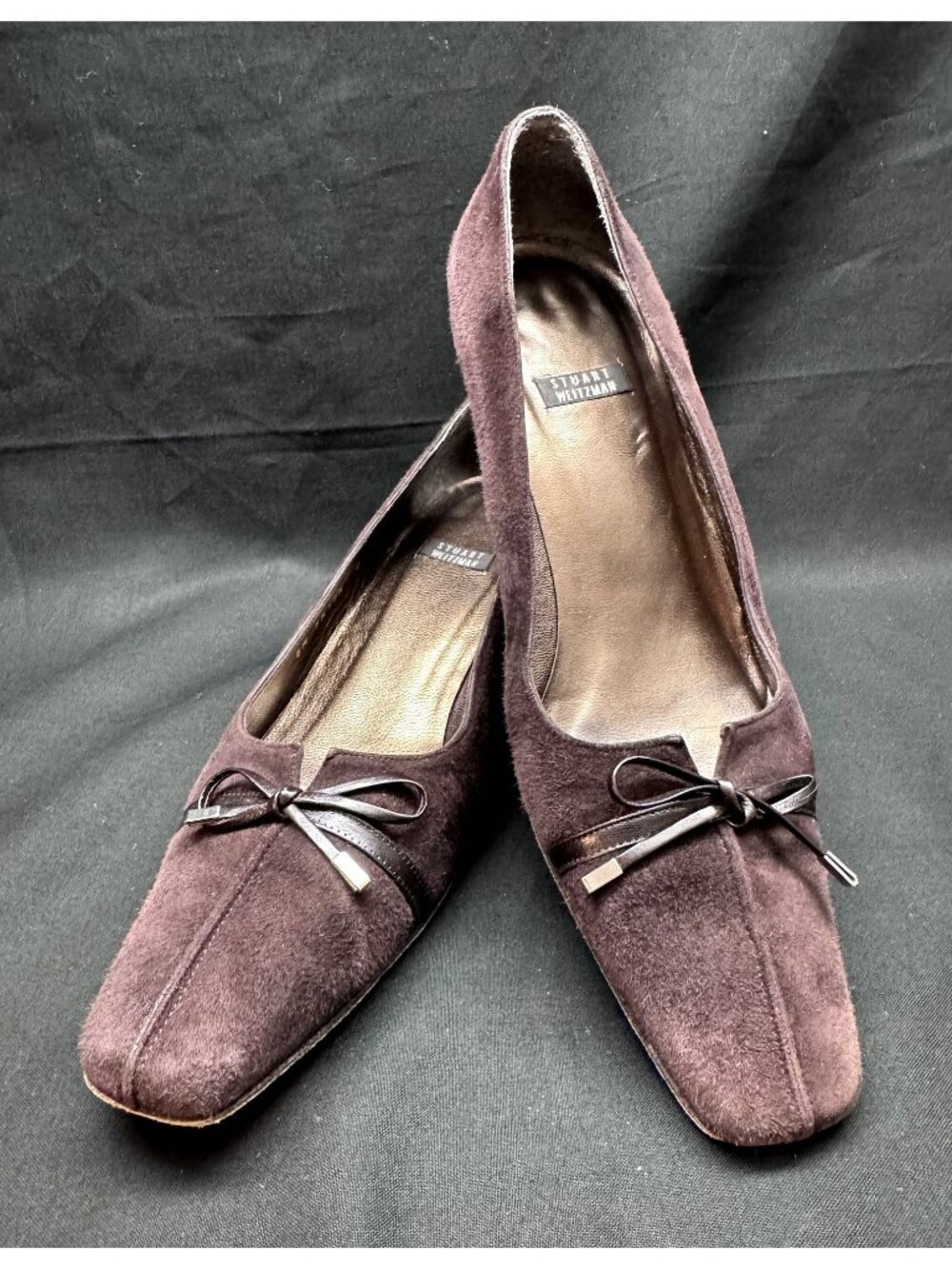 Stuart Weitzman Brown Suede Kitten Heel Pumps Bow Square Toe Women's size 8 B